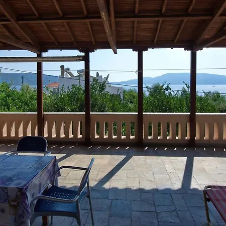 Villa Amaltheia *